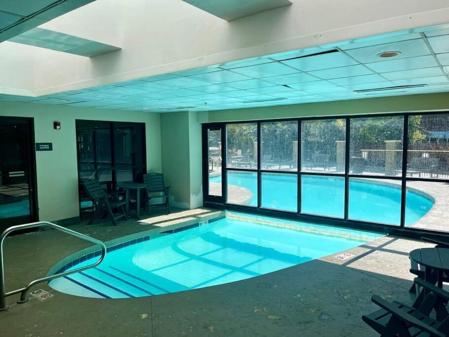Mt Cb Mountain Side With King Bed, Hot Tub, Pool & Kitchen! Apartment เครสเตดบิวต์ ภายนอก รูปภาพ